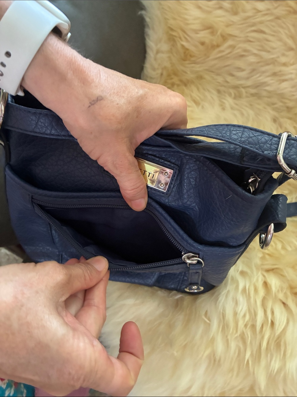 Rosetti Navy Blue Crossbody Adjustable Strap Bag - Picture 4 of 6